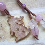 ◇1213再販３ 🌸ローズクォーツのうさぎと桜のロングペンダント🐇🌸 ※約80㎝・長さ調節可能
