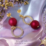 深紅パールとパヴェのピアス/イヤリング（金属アレルギー対応）