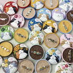 オーダーについて『じゃれる猫・くるみボタンタイプ』