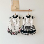 holiday girlなお洋服　　犬服(送料込み価格)