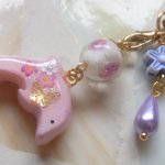 ◇1101　『lovebell6様　ご売約』ピンクラベンダー　✿イルカとお花の蓄光ストラップ🐬✨（イヤホンジャック）