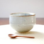 ブルーグレーと錆茶のふっくら丸いボウル