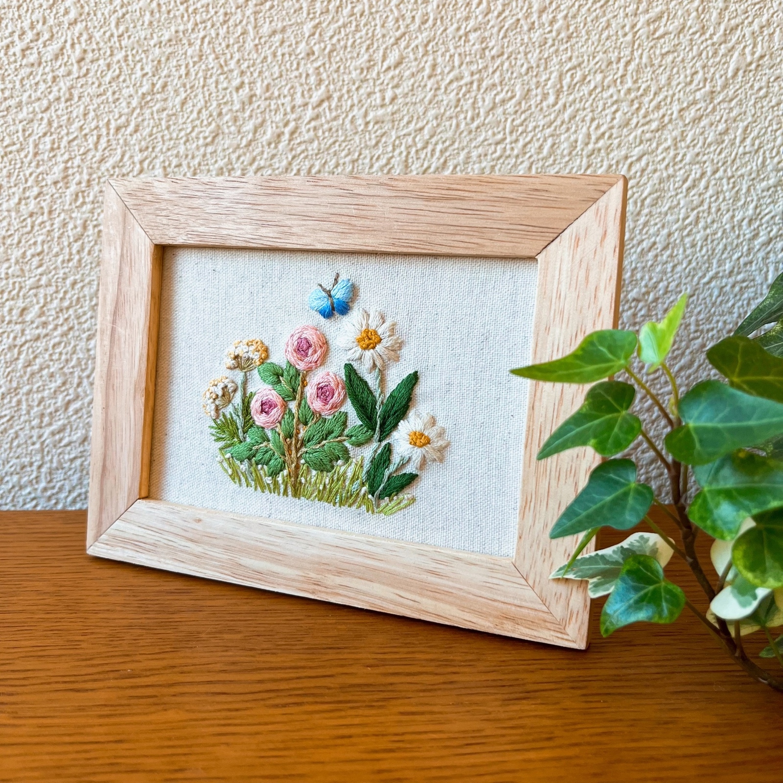 受注制作】選べる刺繍 くるみボタンセット - itonohaco'S