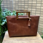 【３０％ＯＦＦ】　ヌメ革ソフトスムース　トートバッグ　ウッドハンドル　ブラウン　☆送料無料