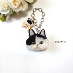 【新作】 羊毛フェルト 猫 白黒猫のバッグチャーム