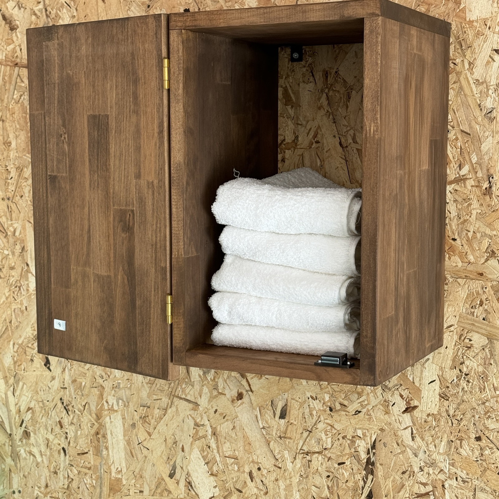 木目を活かしたタオルストッカー - cocolabo.'S GALLERY | minne byGMO