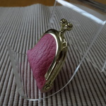 小さな皮革のジュエリーケース　桃色