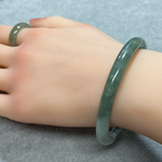 本翡翠バングル(内周18.5㎝)