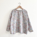 LADY'S★コットンローンのボートオフネックブラウeflowersス/grey＆coralflowers