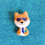 お値下げ☆柴犬さんブローチ【メガネ】