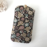 スマホケース スマホポーチ iphoneケース iphoneポーチ 花柄 ブラウン 茶 yuwa 布 スリム 軽い