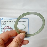 【新入荷】本翡翠保証‼️天然翡翠細目バングル　内径約59.5mm　鑑定書付