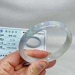 【新入荷】本翡翠保証‼️天然A貨翡翠バングル　薄ラベンダー色　内径約65mm 鑑定書付き