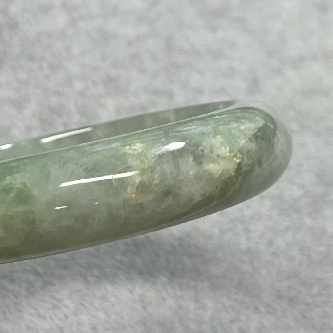 本翡翠ハングル 本翡翠(ジェダイト)(4Aランク) - 8.5mm玉、サイズ15.5cm
