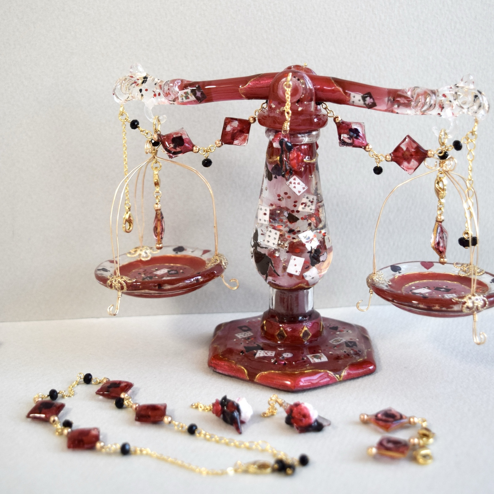 山羊座さんのための星座の天秤 星座モチーフアクセサリー付き 持ち運び