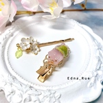 🍡桜餅の猫ちゃんヘアクリップ🐱葉っぱがゆらゆら揺れるヘアピン付き🌸🌿 ぐで猫 レジン