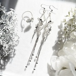 【再販】✧真っ白耳飾りとリングのセット✧