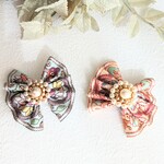 インド刺繍リボンのブローチ　ビーズ刺繍　軽量　襟元、帽子を華やかに♪