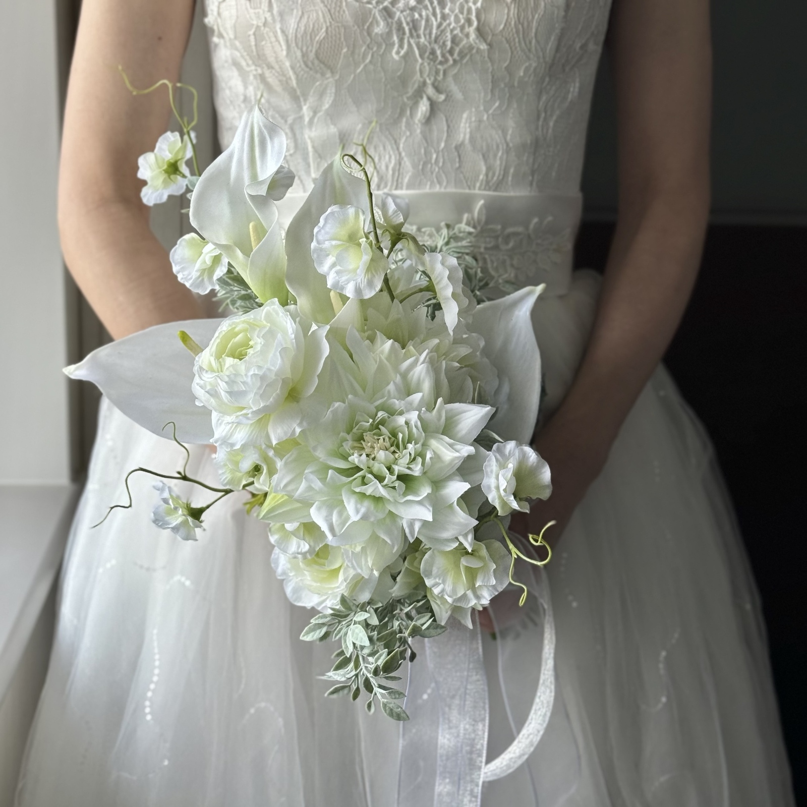 即納】ウェディングブーケ アーティフィシャルフラワーブーケ ホワイト