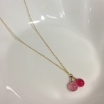 小さなガラス玉のネックレス 濃いピンク＊淡いピンク