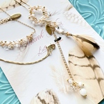 🌟new🪶白い花のリースのロングネックレス