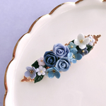 薔薇のミニヘアクリップ　ブルー