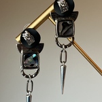 【シェルピアス】:drama〔ドラマ〕個性的ピアス 一点物デザイン　カラー:argent（アルジョンテ）