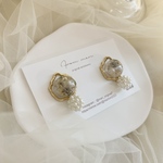 ぽわんと浮かんだﾋﾟｱｽ/ｲﾔﾘﾝｸﾞ