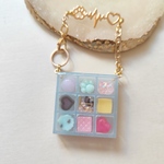  【2-16】HAPPYチョコBOX♡シャカシャカバッグチャーム　シャカシャカ　ねこ　レジン　チョコレート　ホワイトデー