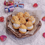 たっぷりホイップのシュークリーム　ミニチュアスイーツ　8点　ミニチュアパン