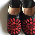 バブーシュ<刺繍black×red>