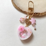 【2-26】桜満開！さくらミニチャーム♡ハート　レジン　シャカシャカ　シェイカー