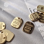 【4pcs】ラベル タグ コイン チャーム 英字 ゴールド CM-046