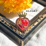ゴールド【ハートの女王】赤 薔薇  レッド 金箔 大人かわいい 大ぶり プレゼント ゴシック ロリータ 王冠 ハート ドライフラワー 花びらqueen of hearts