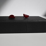 【丹 tan】サークル     edge レザーピアス    赤