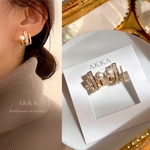 Bijou pearl 3 in arow earrings  ビジューとパールの　3連　フープイヤリング　フープピアス　シルバー925 　可愛い　樹脂ピアス　樹脂イヤリング　金属アレルギー　ゴールド