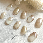 ミルクティーブラウンネイル/淡色ニュアンス/春ネイル/ニュアンスデザイン