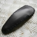 レザーパッチンどめLブラック