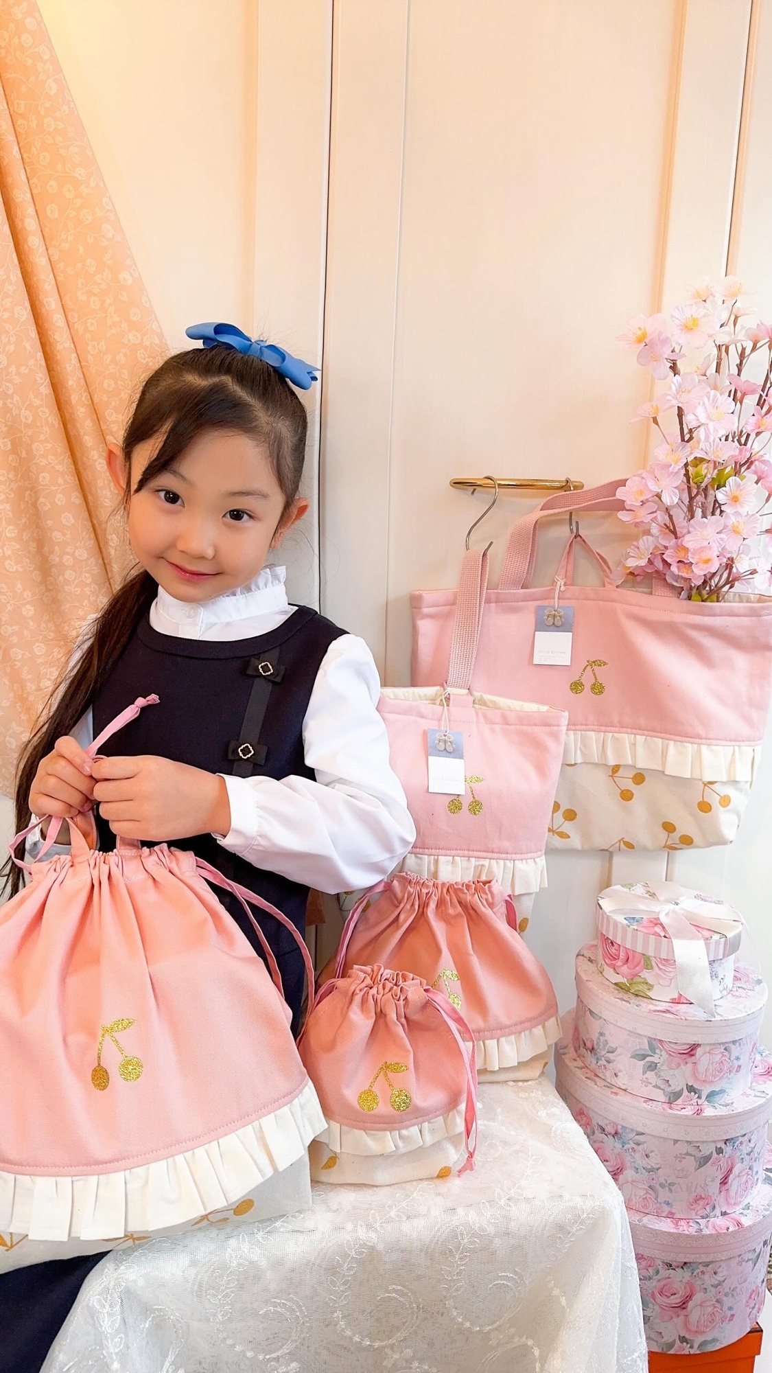 入園入学3点セット　さくらんぼ　ゴールドXピンクXフリル／レッスンバッグ／シューズケース／お着替え袋／入学セット／入園セット／保育園／幼稚園／小学校／オーダー