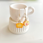 フルーツロール×パウンドケーキのピアス/イヤリング