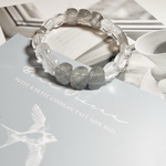 ニュアンスカラーのクラウディクォーツとクリスタルクォーツのバングル