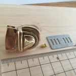 SK30G 差し込み金具　ピカピカゴールド色　３０ｍｍ/１組