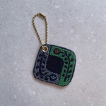 ミナペルホネンhandmadeキーホルダー「lolo」