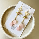 【再販🩷ピンク】🌸ひらりと桜ピアス
