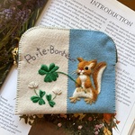 🍀felt  de  patchworkリスのポーチ🐿️