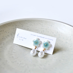 桜花 - 翠桜 - ＊ 陶器 ピアス / イヤリング