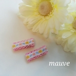 ベビーピンクの小花柄チロリアンテープのヘアクリップ