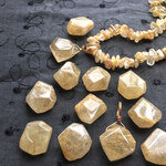 #183 栗の実　ルチルクォーツAA+　金針水晶　タンブルカット　18㍉　マロン　変形クレオパトラ