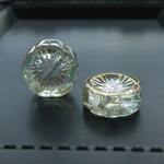 8個・14ｍｍ・シャンパンAB・フラワー・ガラスビーズ・240222107