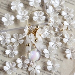 ✿パール ホワイト 24点 フラワー ビーズ クリア 花 5弁 15mm